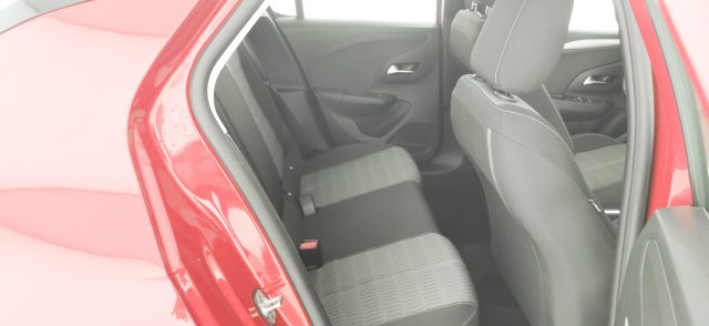 OPEL Corsa-e usata, con Volante riscaldabile
