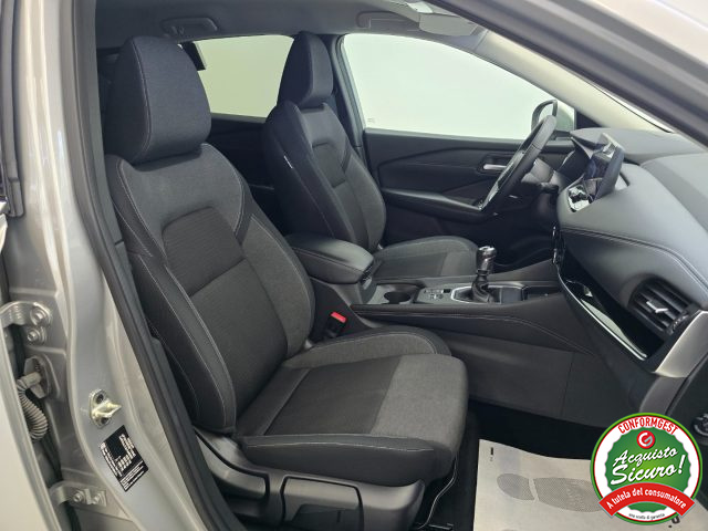 NISSAN Qashqai usata, con USB