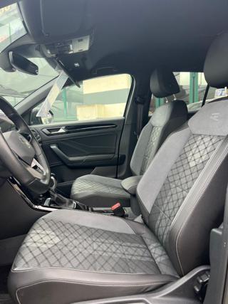 VOLKSWAGEN T-Roc usata, con Cerchi in lega
