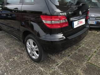 MERCEDES-BENZ B 180 usata 53