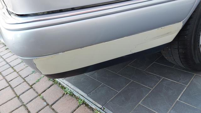 MERCEDES-BENZ E 200 usata, con Specchietti laterali elettrici