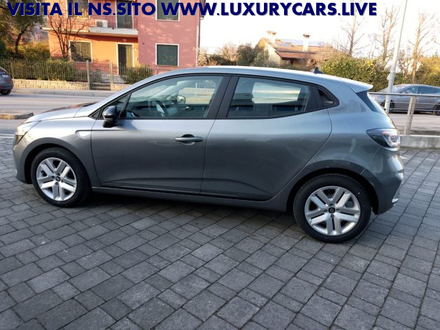 RENAULT Clio usata, con Autoradio