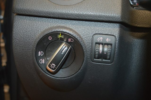 VOLKSWAGEN Golf Plus usata, con Bracciolo