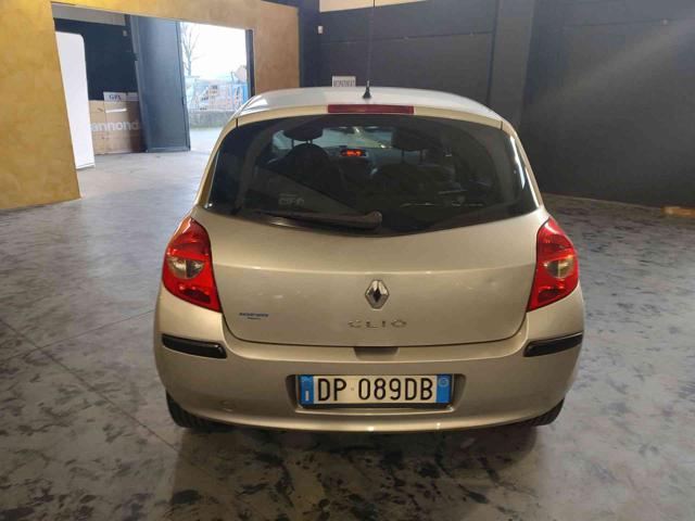 RENAULT Clio usata, con Airbag Passeggero