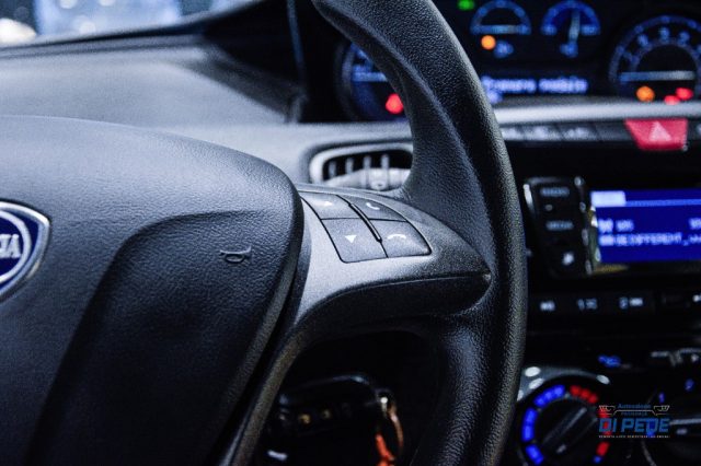 LANCIA Ypsilon usata 25