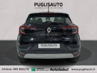 RENAULT Captur usata, con Autoradio