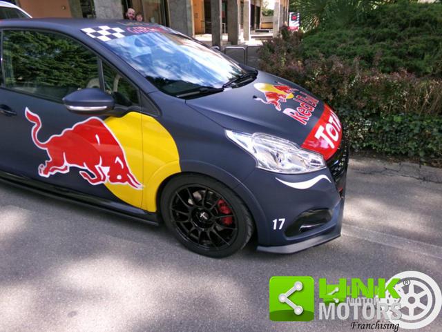 PEUGEOT 208 usata, con Autoradio