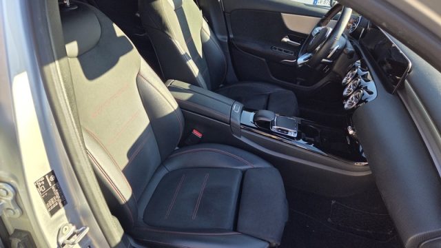 MERCEDES-BENZ A 200 usata, con Alzacristalli elettrici