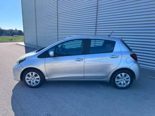 TOYOTA Yaris usata, con ESP