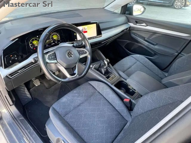 VOLKSWAGEN Golf Variant usata, con Volante in pelle