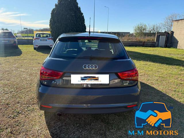 AUDI A1 usata, con Autoradio