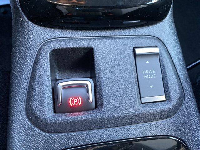 OPEL Corsa usata, con Sensori di parcheggio posteriori