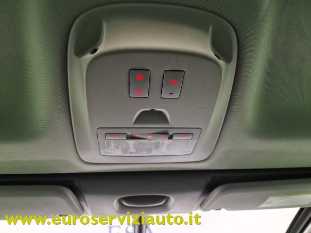 OPEL Zafira Tourer usata, con Specchietti laterali elettrici
