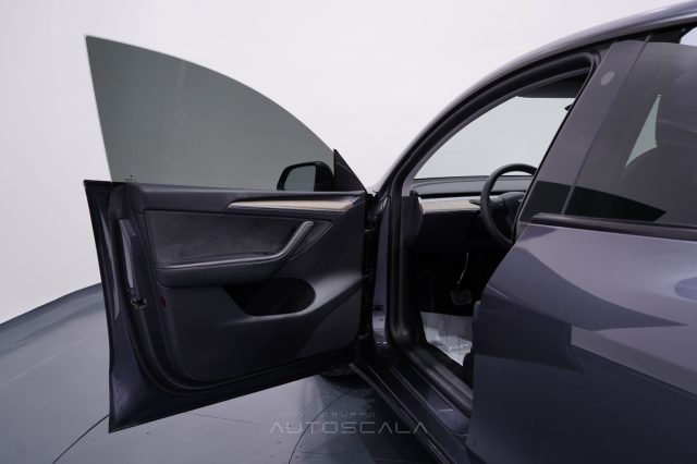 TESLA Model Y usata, con Controllo trazione