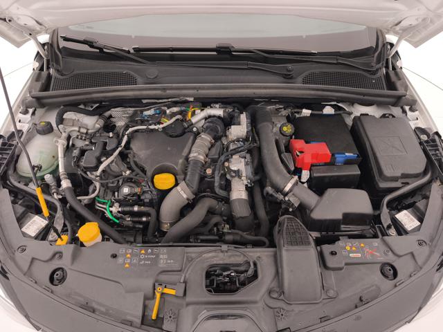 RENAULT Clio usata, con Luci diurne