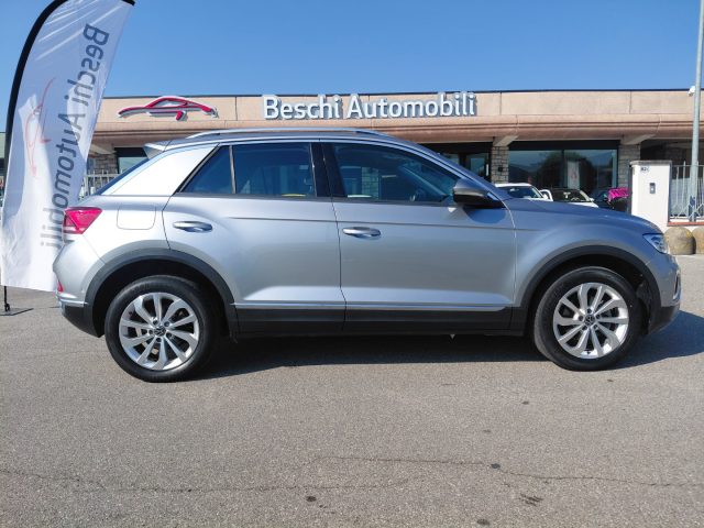 VOLKSWAGEN T-Roc usata, con Alzacristalli elettrici