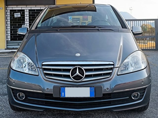 MERCEDES-BENZ A 150 usata, con Lettore CD