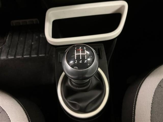 RENAULT Twingo usata 18