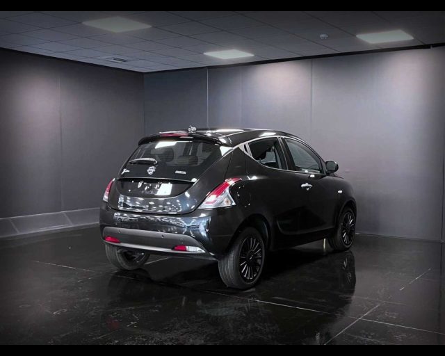 LANCIA Ypsilon usata, con Controllo trazione
