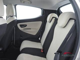 LANCIA Ypsilon usata 9