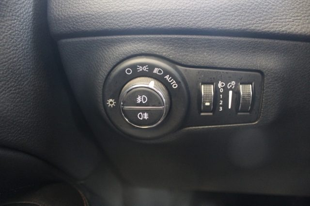 JEEP Compass usata, con Sensori di parcheggio posteriori