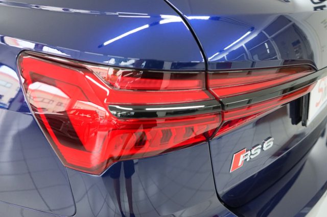 AUDI RS6 usata, con Leve al volante