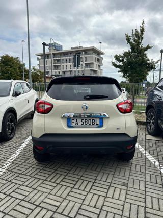 RENAULT Captur usata, con Volante in pelle