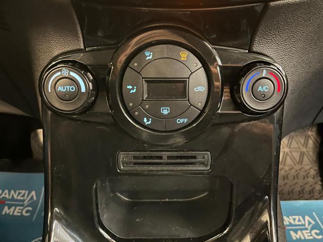 FORD Fiesta usata, con ESP
