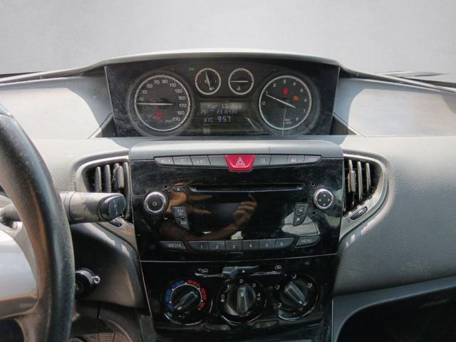 LANCIA Ypsilon usata, con Boardcomputer
