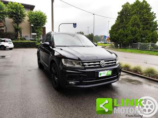 VOLKSWAGEN Tiguan usata, con Airbag laterali
