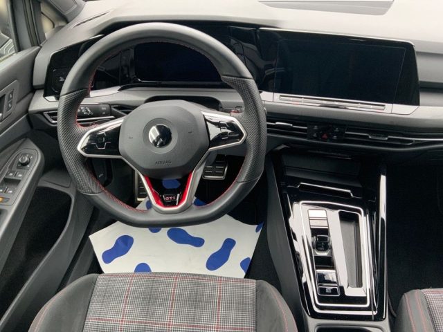 VOLKSWAGEN Golf usata, con Controllo automatico clima