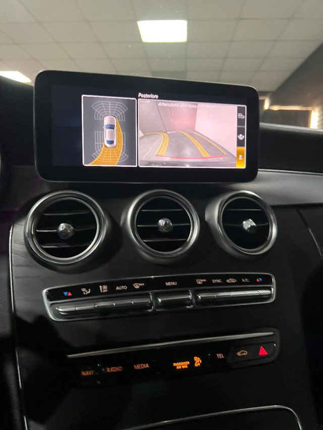 MERCEDES-BENZ C 220 usata, con Boardcomputer