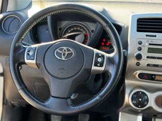 TOYOTA Urban Cruiser usata 20
