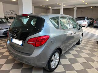 OPEL Meriva usata, con Autoradio