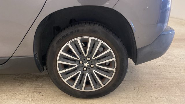 PEUGEOT 2008 usata, con Fendinebbia