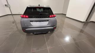 PEUGEOT 2008 usata, con Autoradio