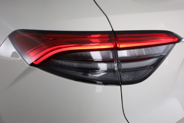MASERATI Levante usata 9
