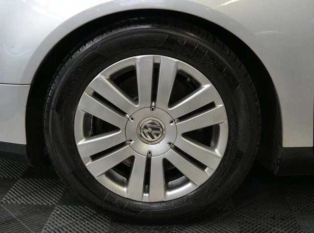 VOLKSWAGEN Passat usata, con Lettore CD