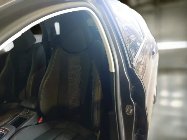 PEUGEOT 308 usata, con Cerchi in lega