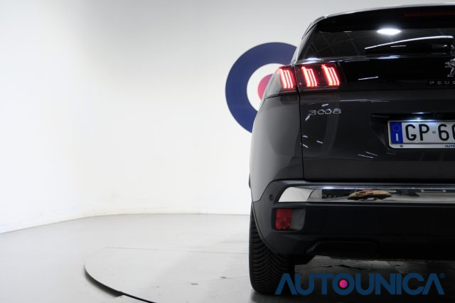 PEUGEOT 3008 usata, con Limitatore di velocità