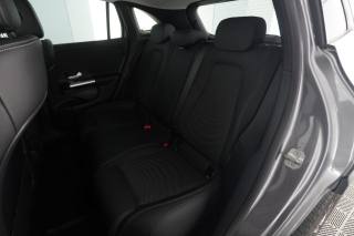 MERCEDES-BENZ CLA usata 9