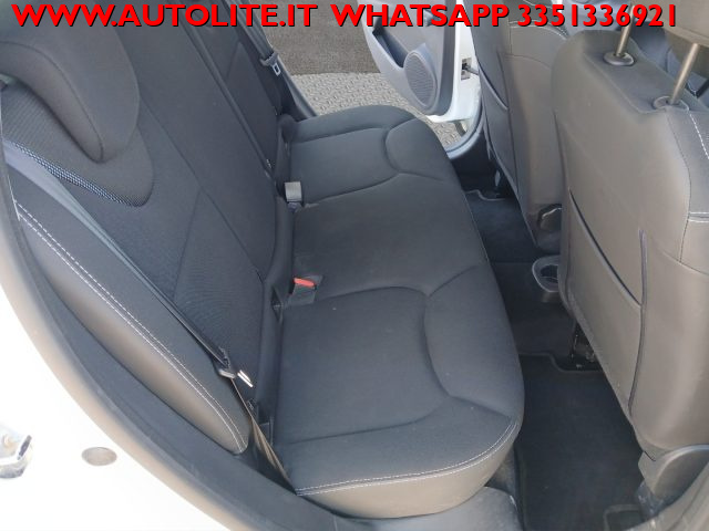 RENAULT Clio usata, con Sedile posteriore sdoppiato