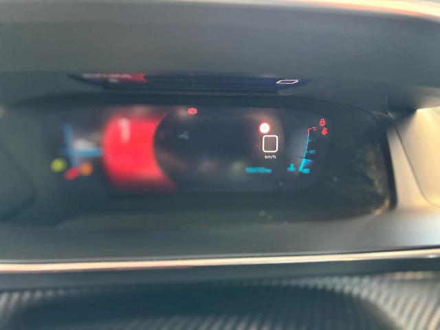 PEUGEOT 2008 usata, con Controllo trazione