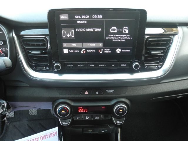 KIA Stonic usata, con Luci diurne LED