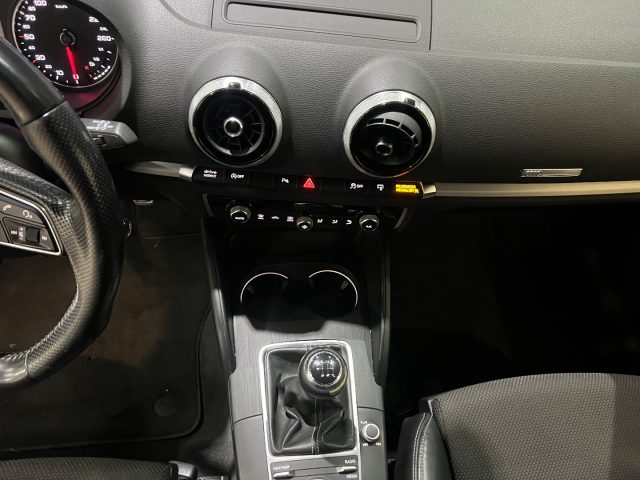 AUDI A3 usata, con Autoradio digitale