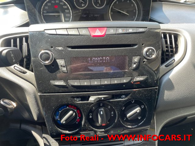 LANCIA Ypsilon usata, con Monitoraggio pressione pneumatici