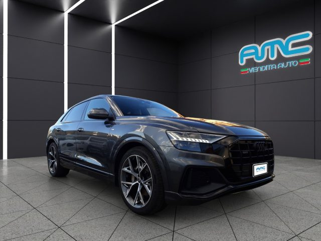 AUDI Q8 usata, con Boardcomputer