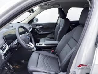 BMW iX1 usata 8