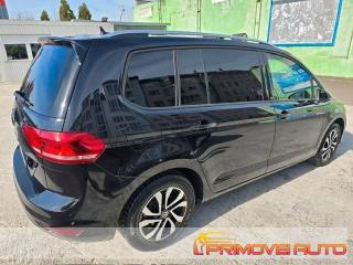 VOLKSWAGEN Touran usata, con Controllo trazione