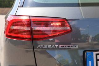 VOLKSWAGEN Passat Alltrack usata 112